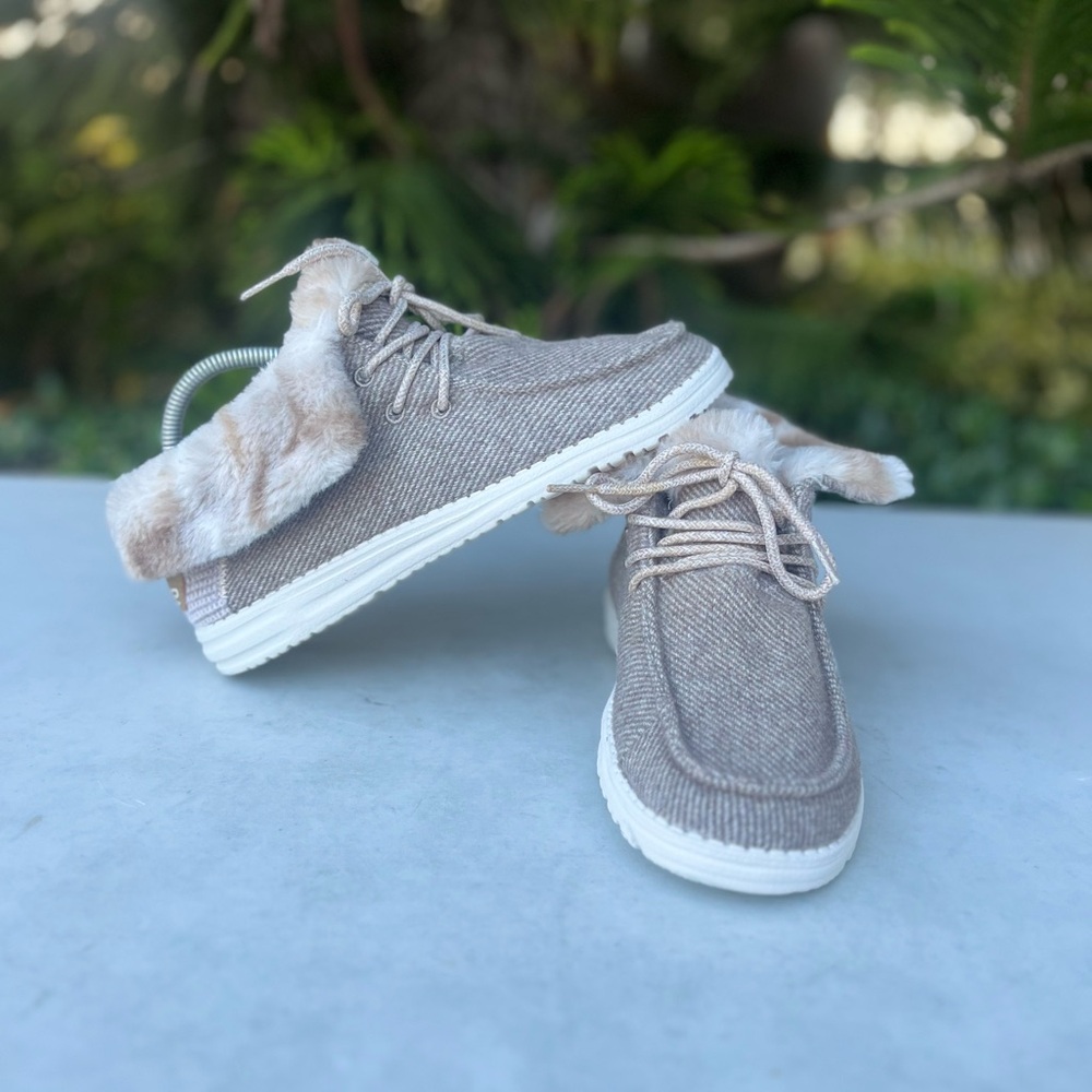 Hey Dude Women's Beige Knit Sneakers with Faux Fur Collar